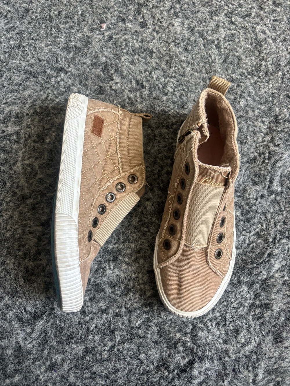 Blowfish Malibu Tan Canvas sneakers